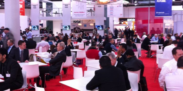 POMSAD VALVE WORLD 2012 FUARI’NDAYDI